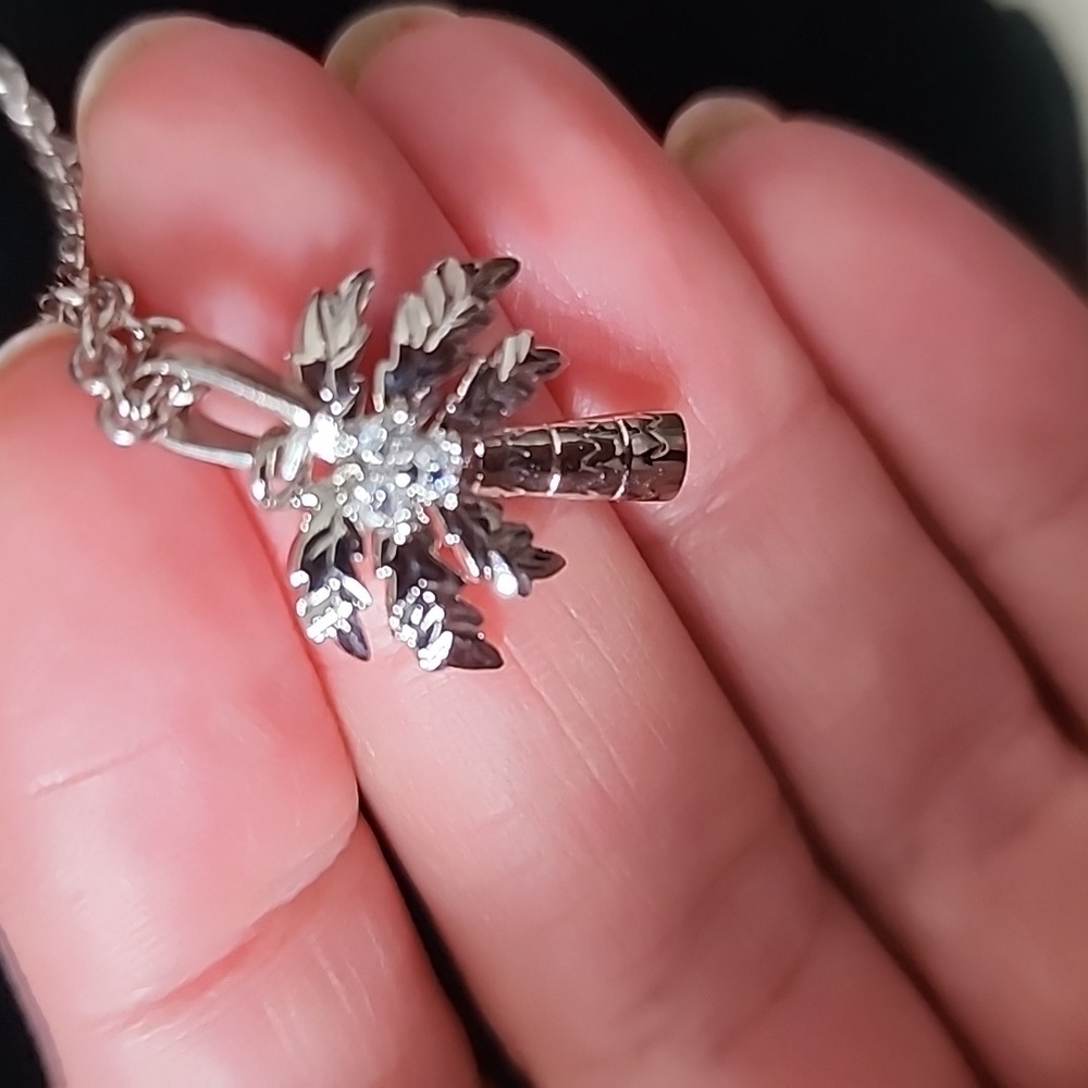 Vintage Cookie Lee Palm Tree necklace **Everything Must Go SALE**